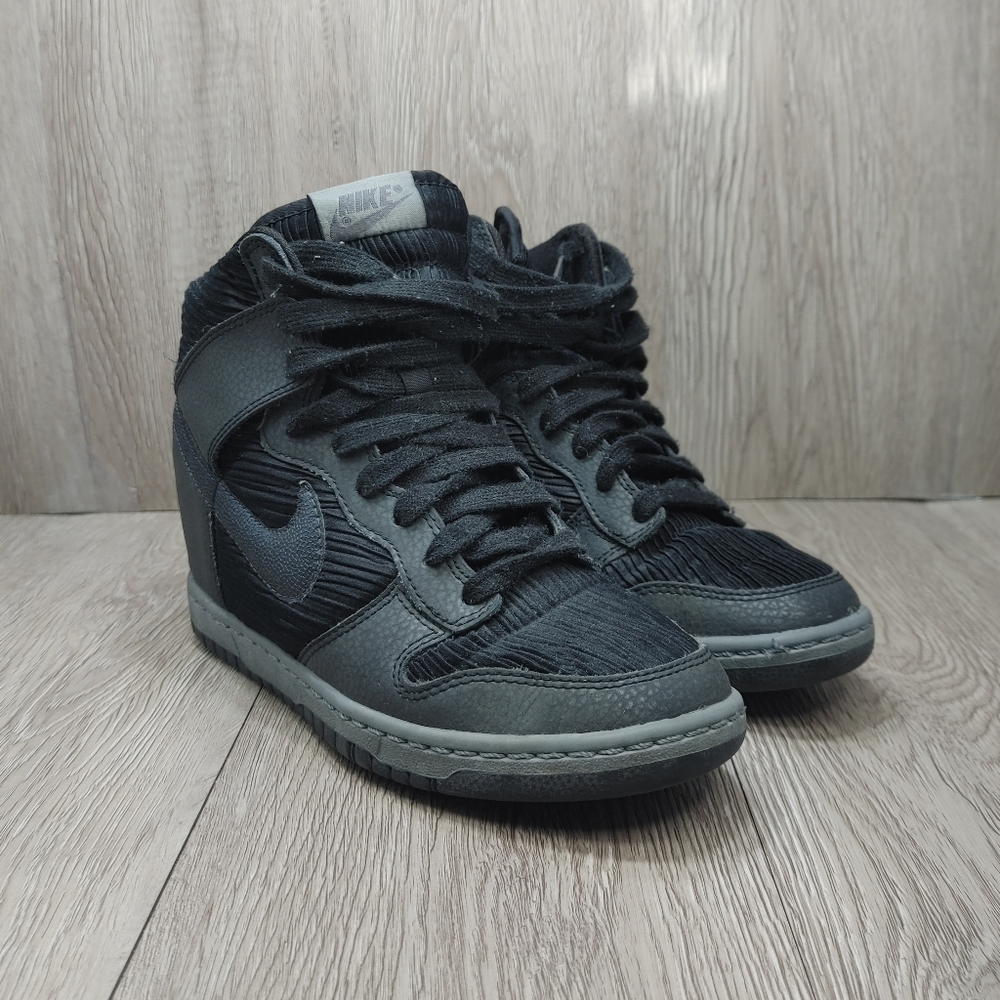 Nike Dunk Sky High Wedge Black Metallic Hematite Pleated Sneaker 6.5 528899-015 - Picture 1 of 9